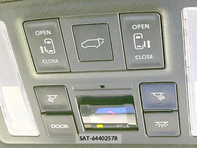 Toyota VOXY HYBRID 2023-07 8039135-6