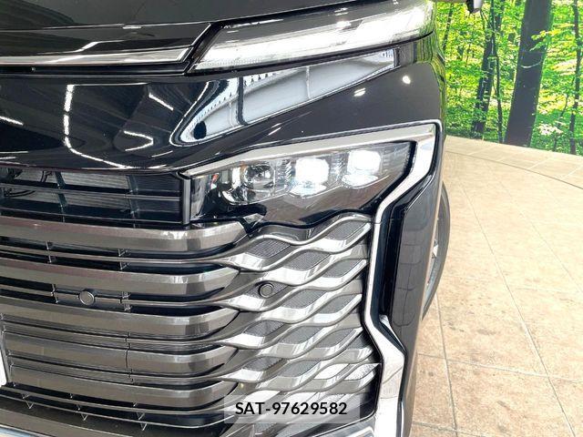 Toyota VOXY HYBRID 2026-01 8039134-12