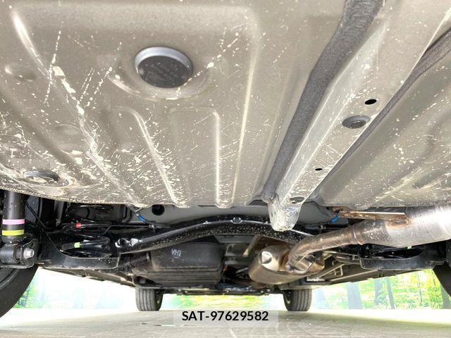 Toyota VOXY HYBRID 2026-01 8039134-18