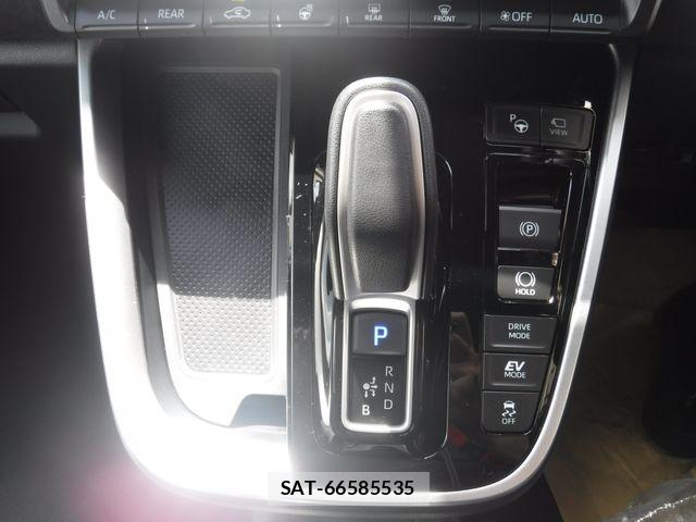 Toyota VOXY HYBRID 2026-05 8039133-14