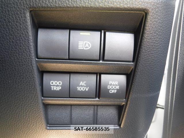 Toyota VOXY HYBRID 2026-05 8039133-15