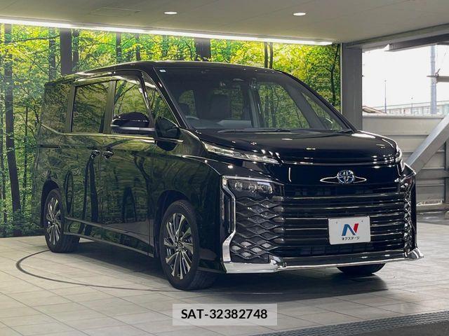 Toyota VOXY HYBRID 2025-04 8075328-15