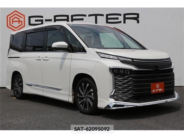 Toyota VOXY HYBRID 2023-04 8076109-21