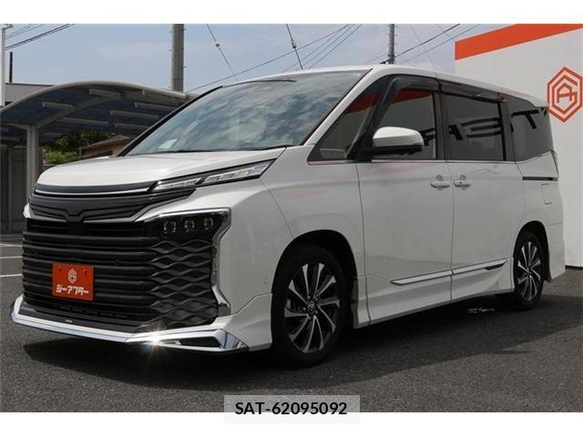 Toyota VOXY HYBRID 2023-04 8076109-24