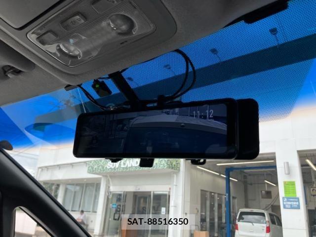 Toyota VOXY HYBRID 2014-11 8076116-16