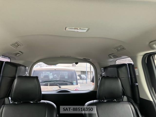 Toyota VOXY HYBRID 2014-11 8076116-18