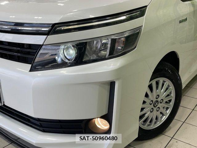 Toyota VOXY HYBRID 2015-07 8076119-12