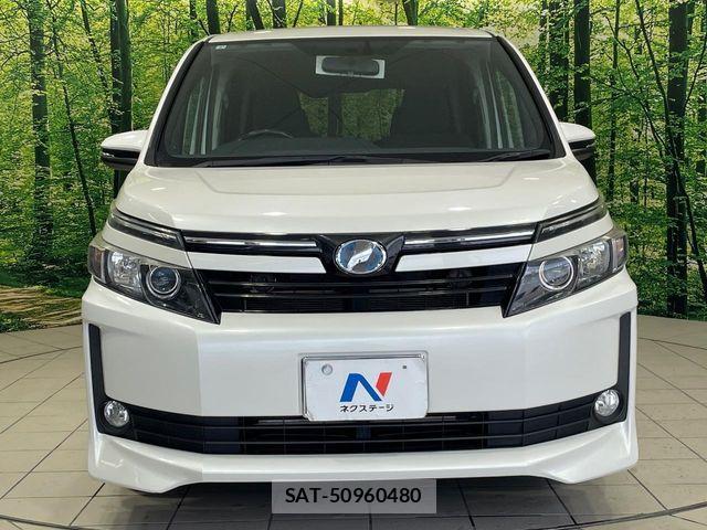 Toyota VOXY HYBRID 2015-07 8076119-14