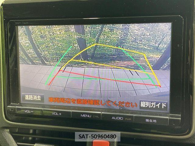 Toyota VOXY HYBRID 2015-07 8076119-4