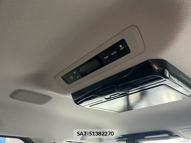 Toyota VOXY HYBRID 2015-07 8076117-21