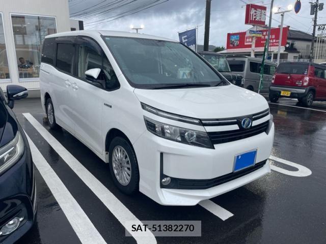 Toyota VOXY HYBRID 2015-07 8076117-2