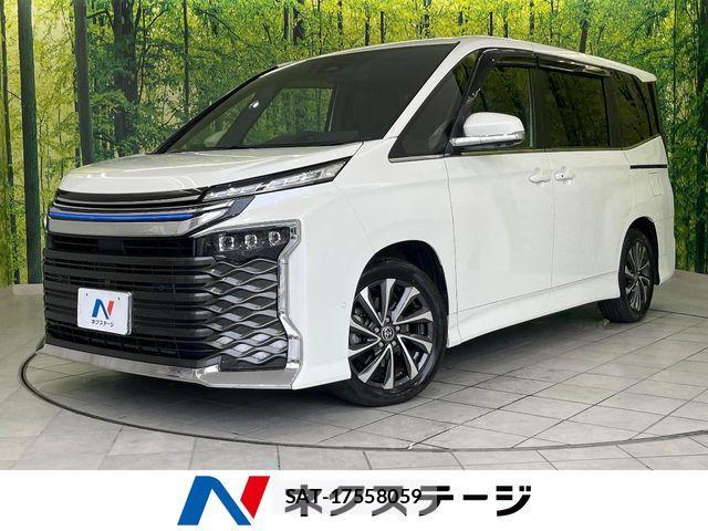 Toyota VOXY HYBRID 2022-09 8076111-0