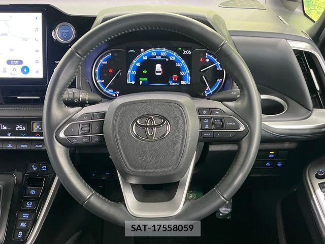 Toyota VOXY HYBRID 2022-09 8076111-11