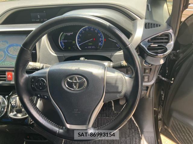Toyota VOXY HYBRID 2016-12 8076120-14