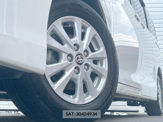 Toyota VOXY HYBRID 2019-11 8076112-17