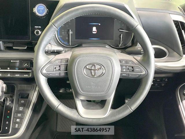 Toyota VOXY HYBRID 2022-04 8076106-10