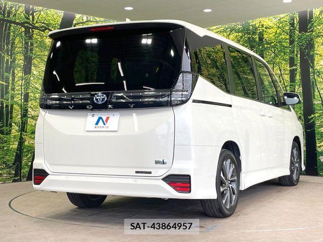 Toyota VOXY HYBRID 2022-04 8076106-16