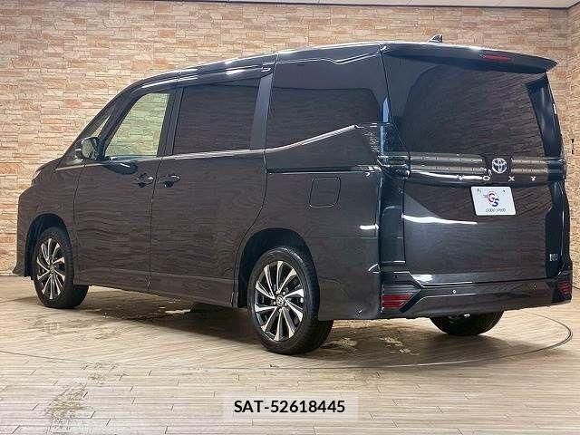 Toyota VOXY HYBRID 2025-07 8076107-15
