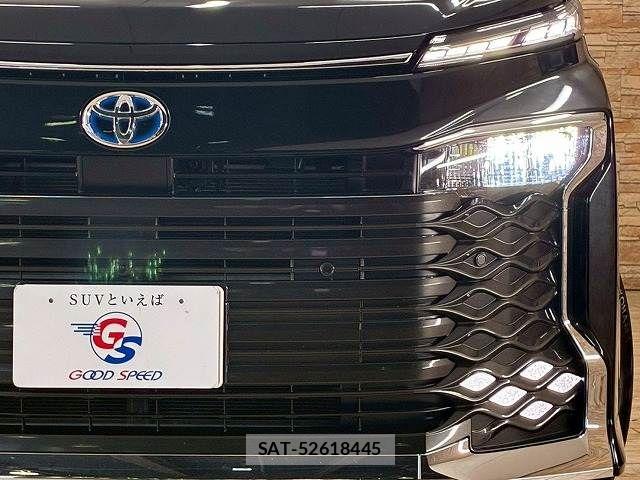 Toyota VOXY HYBRID 2025-07 8076107-19