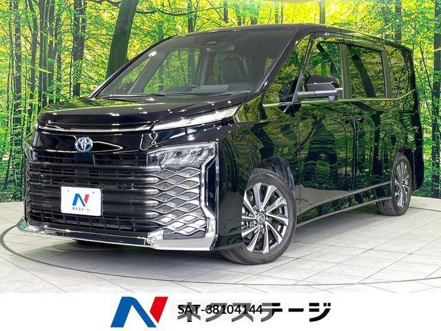 Toyota VOXY HYBRID 2023-06 8076113-0