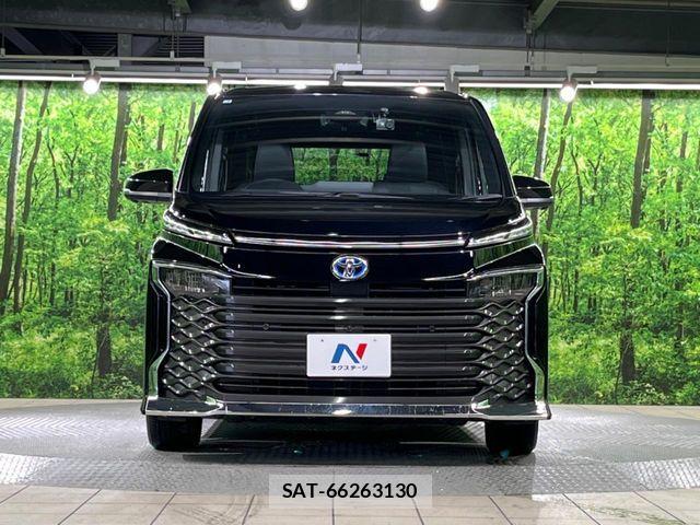 Toyota VOXY HYBRID 2023-02 8076110-14