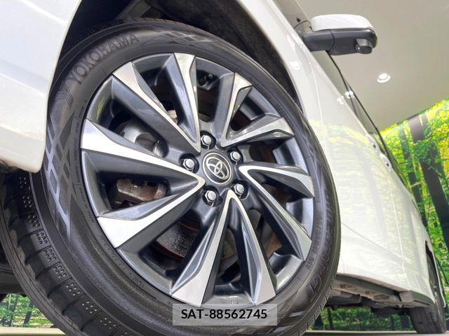Toyota VOXY HYBRID 2023-02 8076108-13
