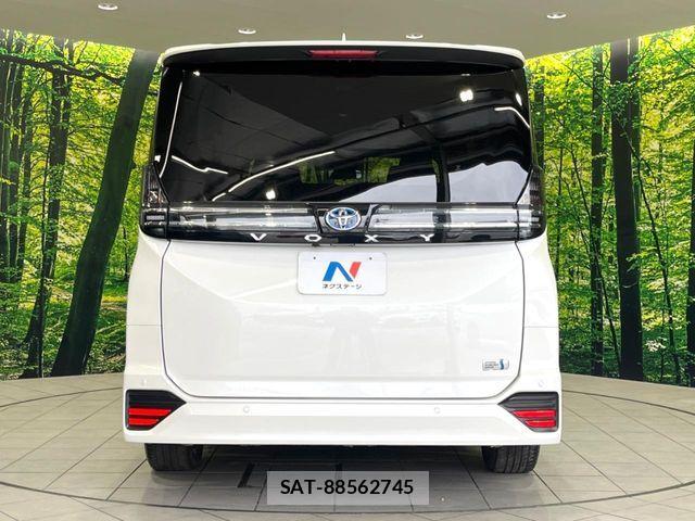 Toyota VOXY HYBRID 2023-02 8076108-15