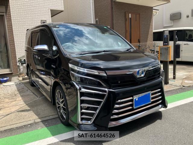 Toyota VOXY HYBRID 2019-09 8102673-0