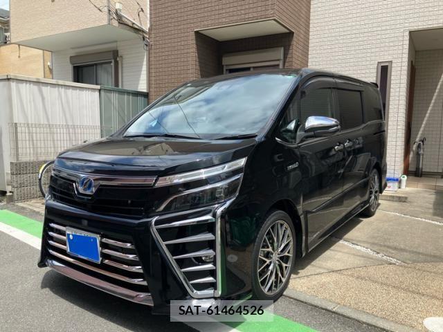 Toyota VOXY HYBRID 2019-09 8102673-2