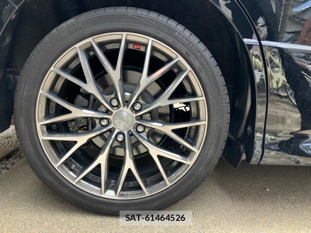 Toyota VOXY HYBRID 2019-09 8102673-6