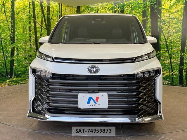 Toyota VOXY HYBRID 2026-02 8102643-14