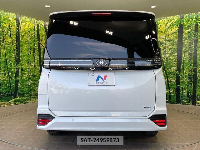 Toyota VOXY HYBRID 2026-02 8102643-15
