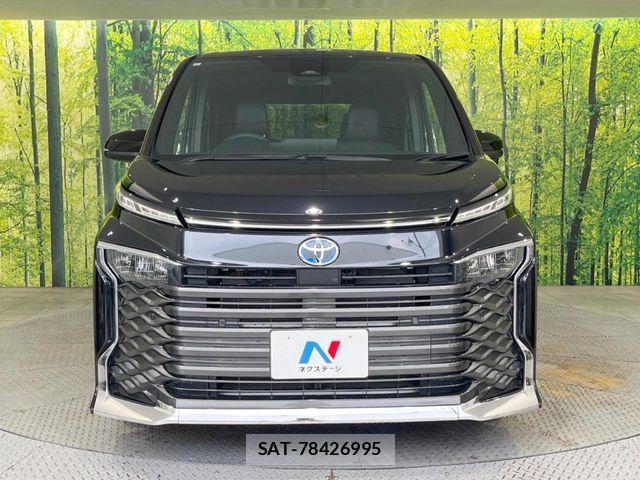 Toyota VOXY HYBRID 2024-03 8102648-14