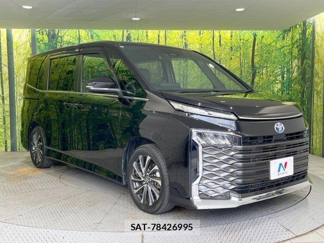 Toyota VOXY HYBRID 2024-03 8102648-16
