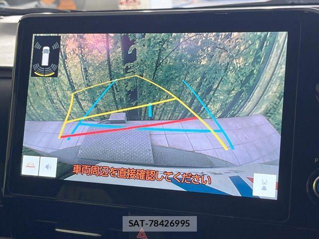 Toyota VOXY HYBRID 2024-03 8102648-4