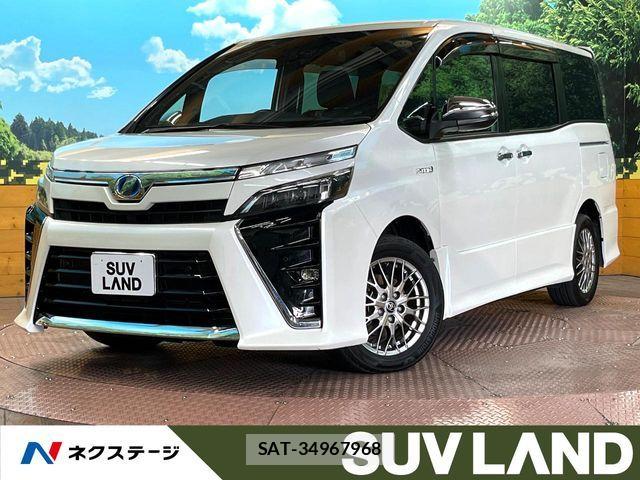 Toyota VOXY HYBRID 2019-12 8102671-0