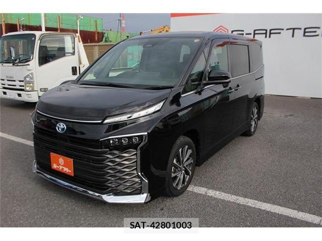 Toyota VOXY HYBRID 2023-07 8102661-11