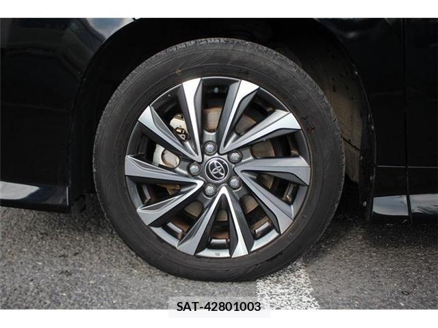 Toyota VOXY HYBRID 2023-07 8102661-20
