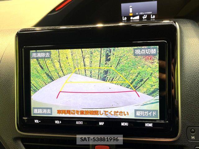 Toyota VOXY HYBRID 2019-11 8102670-6