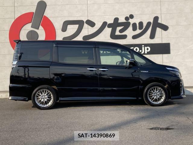Toyota VOXY HYBRID 2019-11 8102672-20