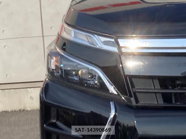 Toyota VOXY HYBRID 2019-11 8102672-8