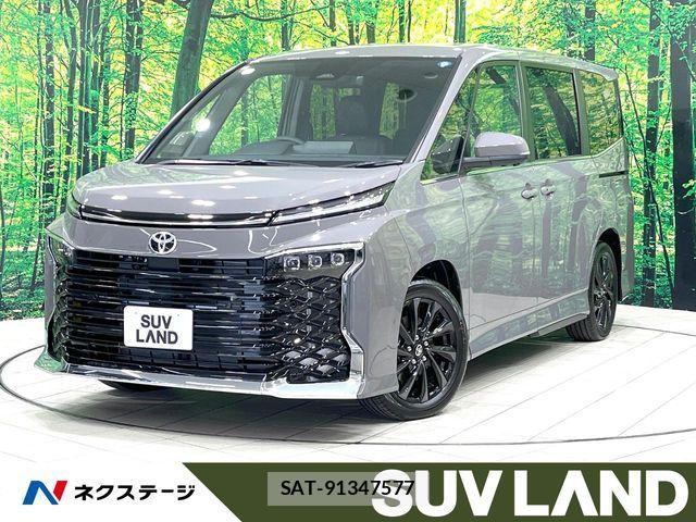 Toyota VOXY HYBRID 2026-06 8102638-0