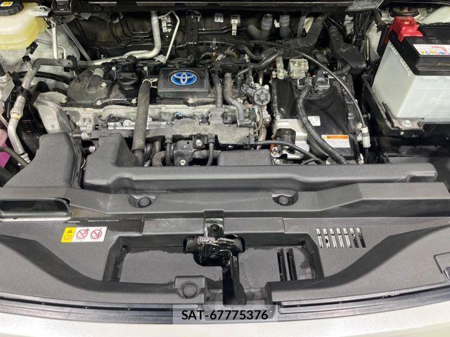 Toyota VOXY HYBRID 2023-09 8102660-19