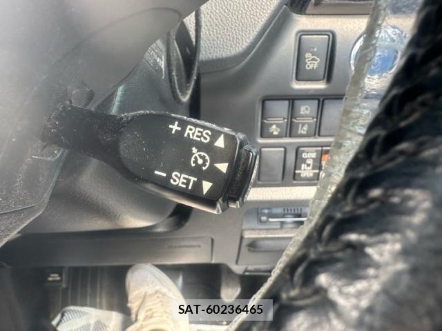 Toyota VOXY HYBRID 2017-10 8102682-20