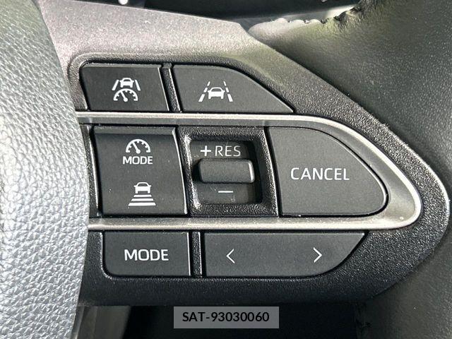 Toyota VOXY HYBRID 2023-07 8102658-6