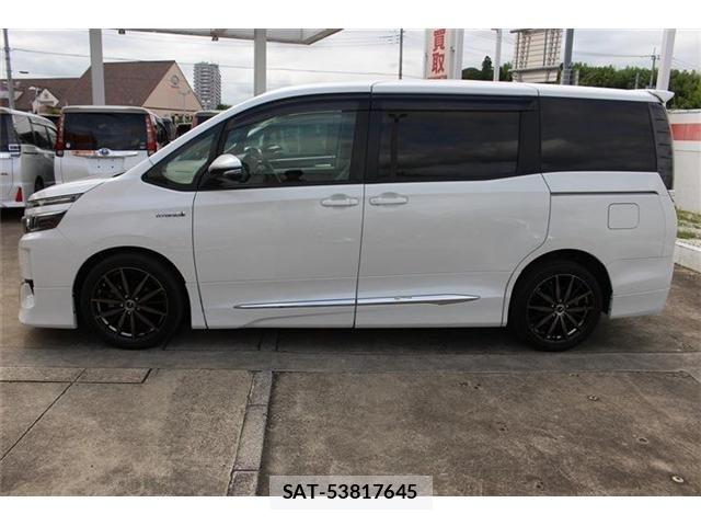 Toyota VOXY HYBRID 2015-02 8102679-9