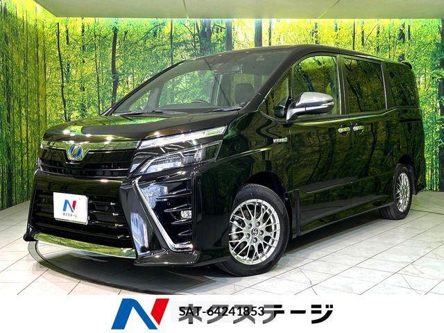 Toyota VOXY HYBRID 2019-09 8102669-0