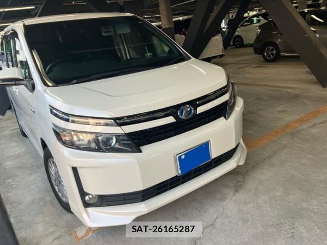 Toyota VOXY HYBRID 2015-04 8102683-3