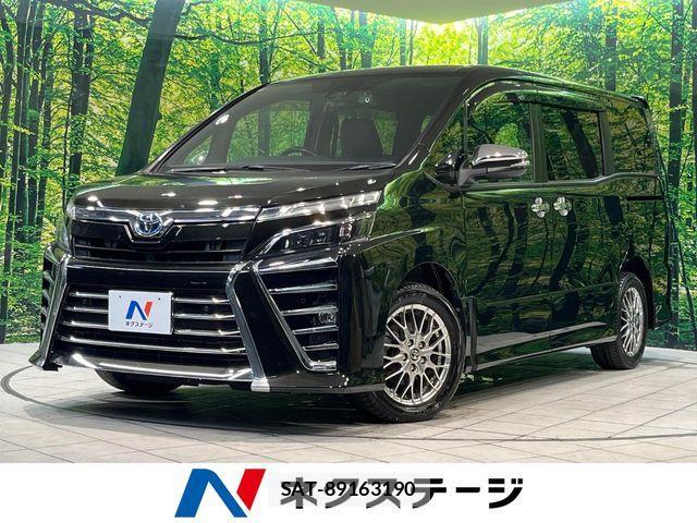 Toyota VOXY HYBRID 2021-02 8132960-0