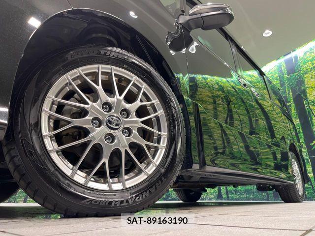 Toyota VOXY HYBRID 2021-02 8132960-13